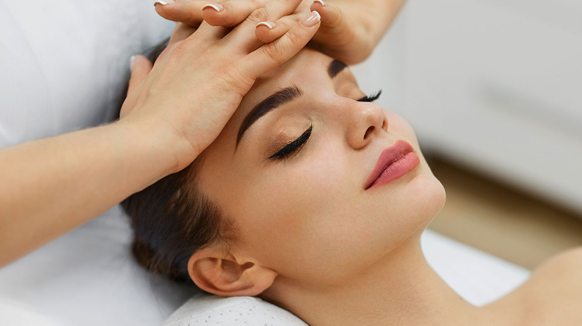 Kurs online klasyczny masaż twarzy na platformie edukacyjnej Beauty Expert.